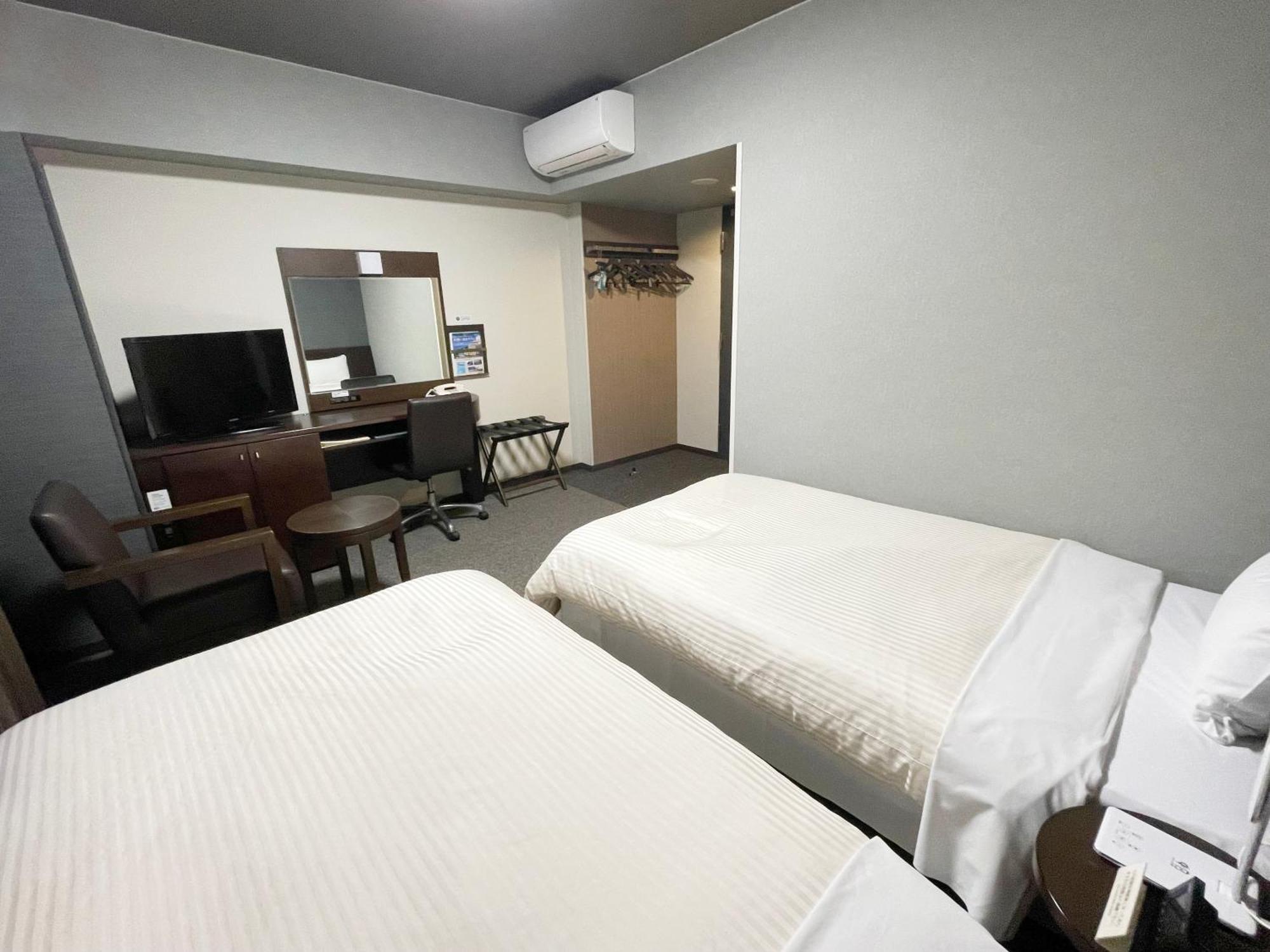 Hotel Route-Inn Dai-Ni Ashikaga Exterior photo